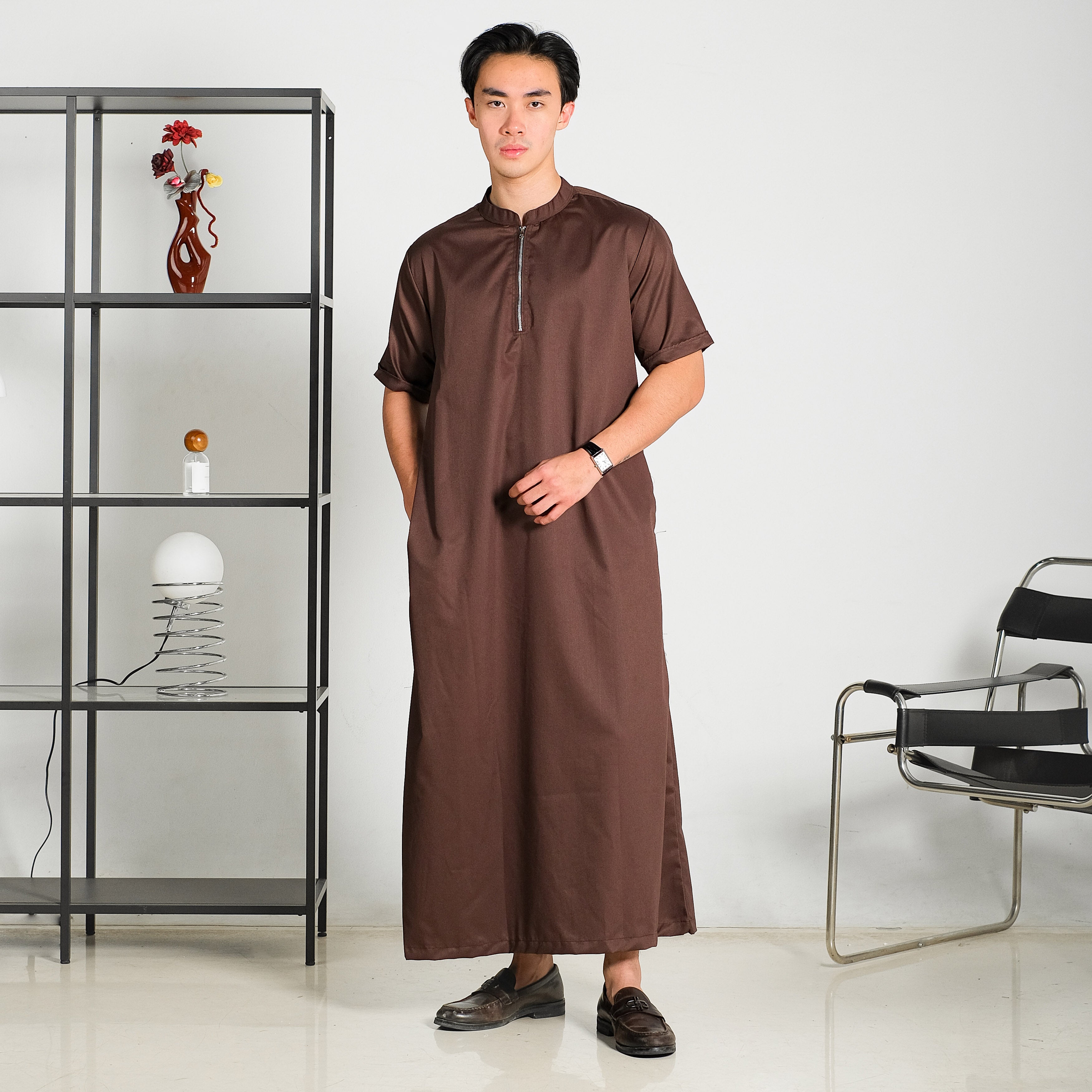 Azzam Short Sleeve Zip Thobe