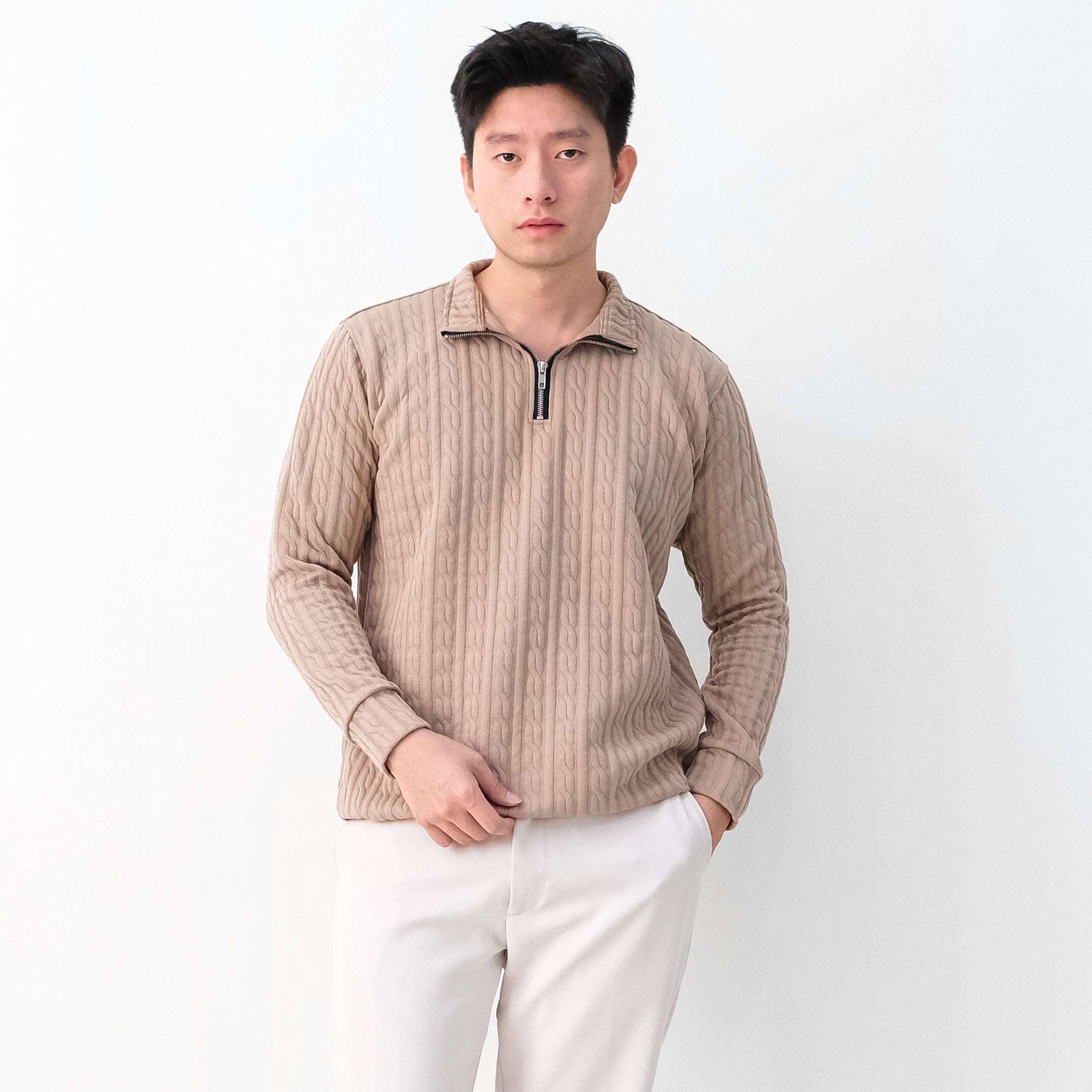 Cable Upper Zip Knit Sweater