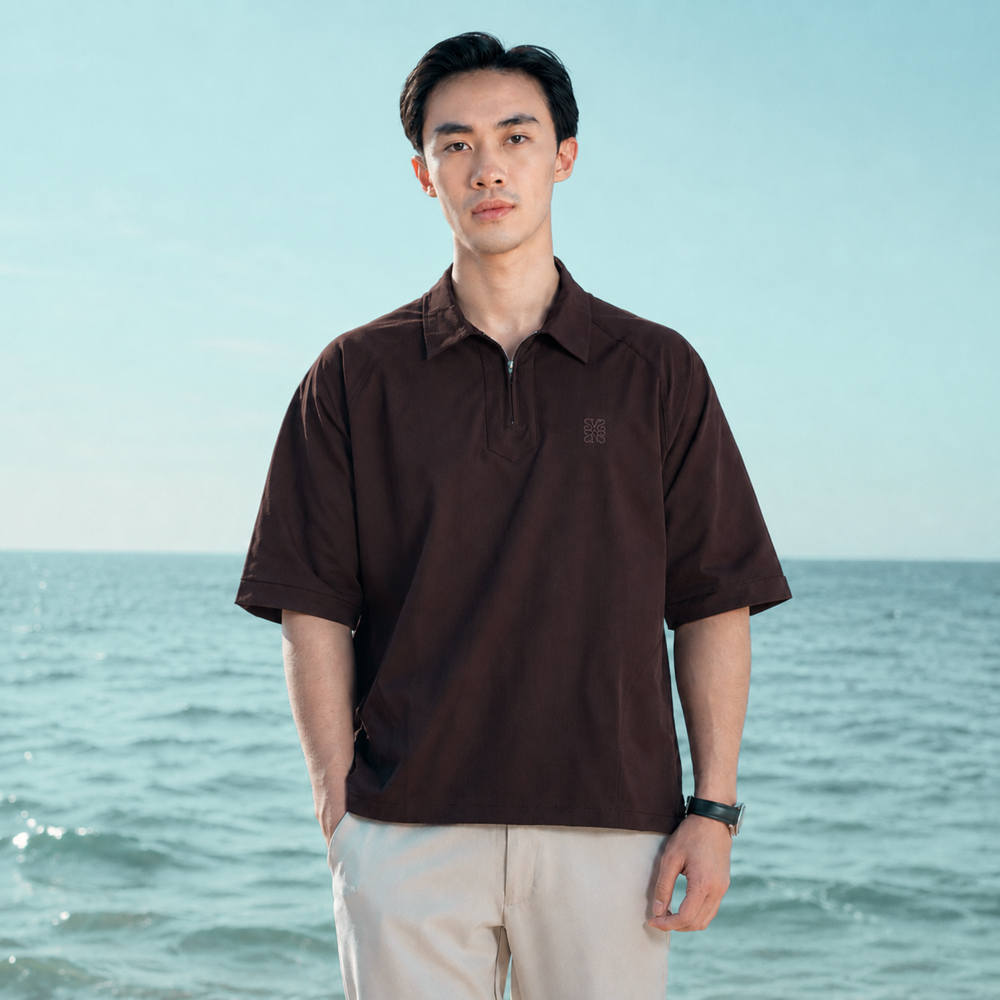 Omnia Oversized Zipper Polo
