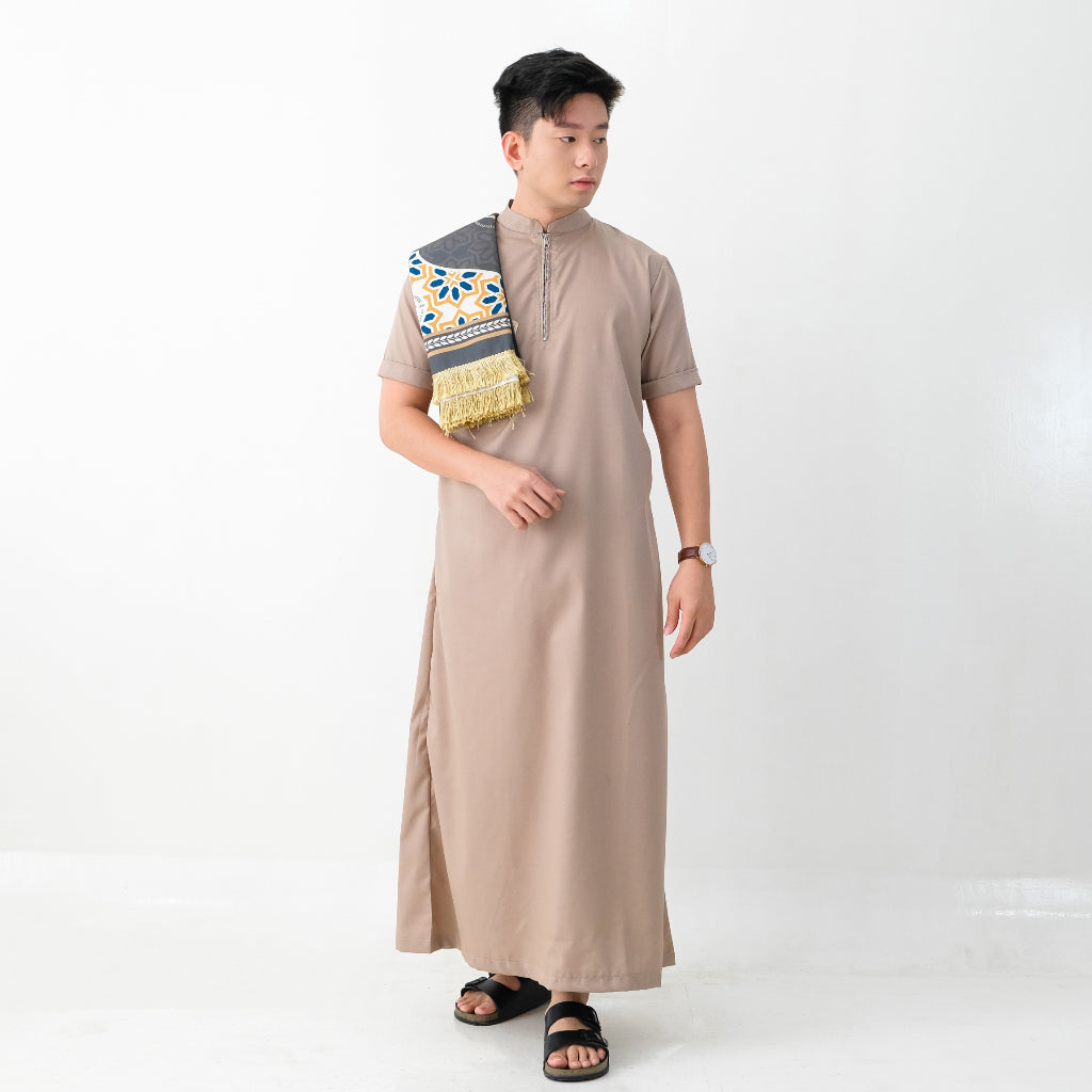 Azzam Short Sleeve Zip Thobe